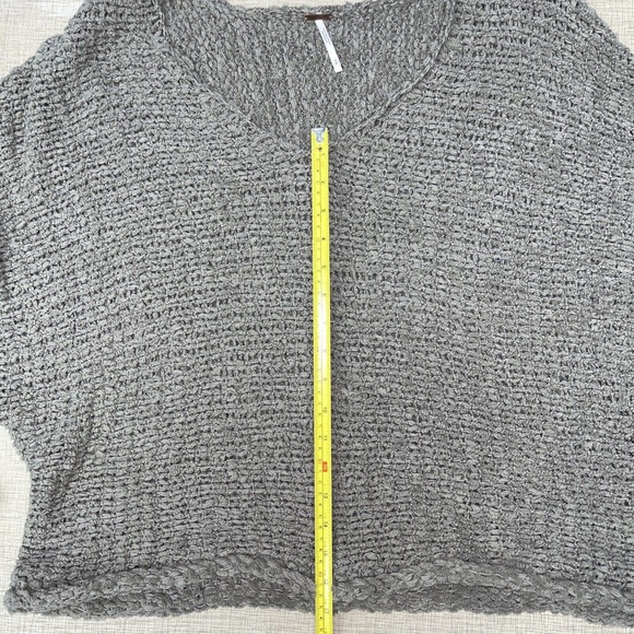 FREE PEOPLE Black Dolphin Bay V-neck Cozy Comfy Sweater Medium NWT - Picture 9 of 11